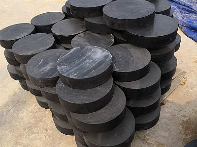 江城县板式橡胶支座由若干层橡胶片与薄钢板经加压硫化
